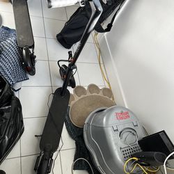 Electric scooter with charger