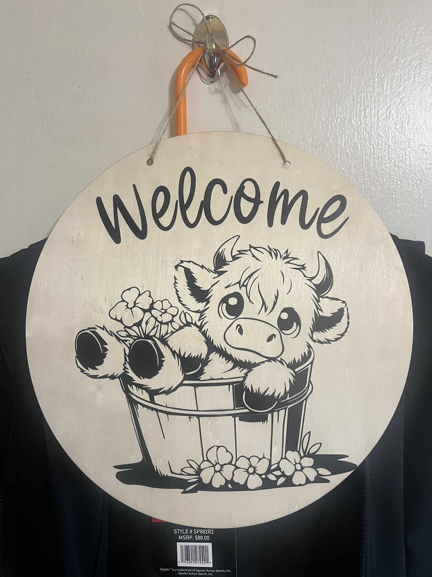 Cow In tub Decoration For Door Or Bathroom (I Can Change To Bathroom Decoration)