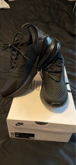 Nike Air Max 270 Woman’s