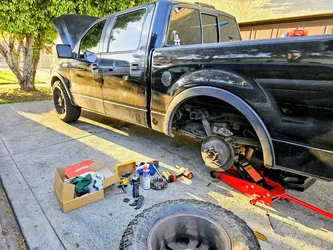 Brakes And Oil Labor Services