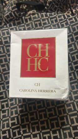 CAROLINA HERRERA