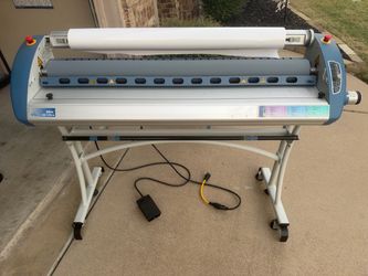 Seal 44 Ultra Wide-Format Laminator – 44” Commercial Machine