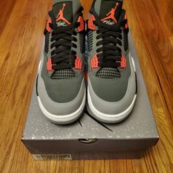 Jordan 4  'Infrared'