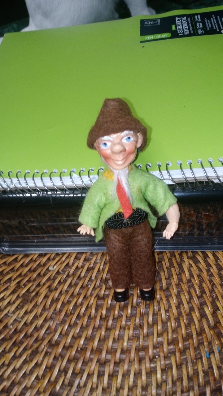 Antique Republic Of Ireland Leprechaun Gnome Doll