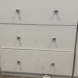 Dresser Set with nightstand