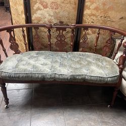 Unique 19th Century Antique Victorian-style Carved Wood Settee/Love Seat w/Tufted Cushion