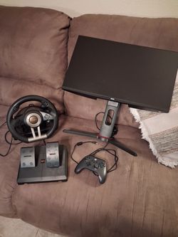 PXN V3 PRO with gaming monitor