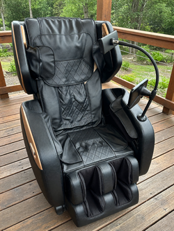 2025 Message Chair Al-J168 Like New Zero Gravity with Heat - Plano, IL
