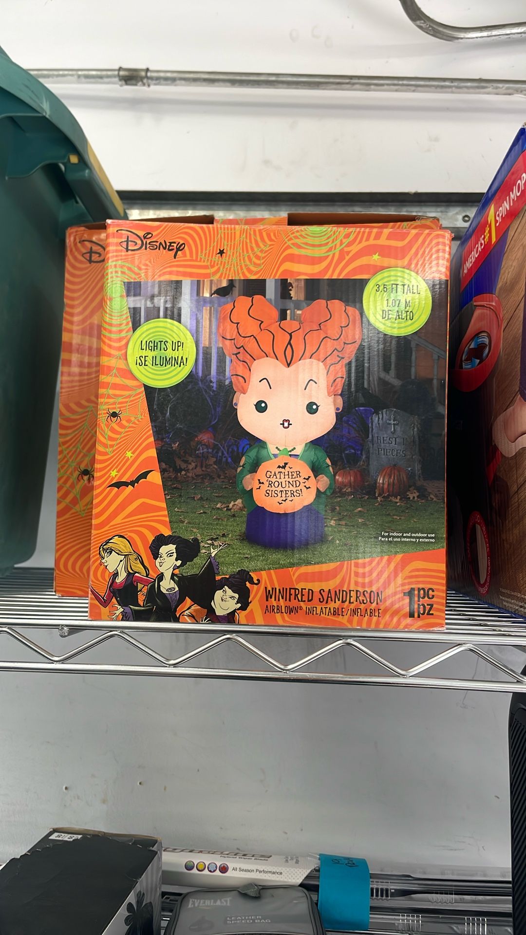 Disney Hocus Pocus Halloween Inflatable