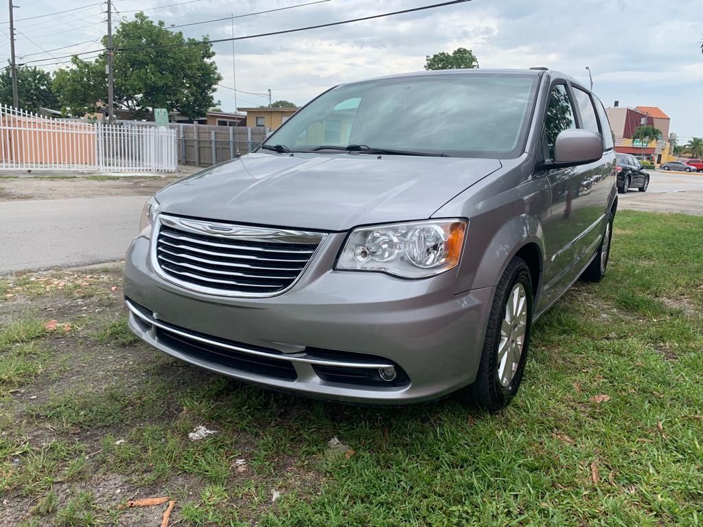 2015 Chrysler Town & Country