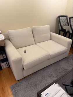 Sofa LIKE NEW!! Comfy!!