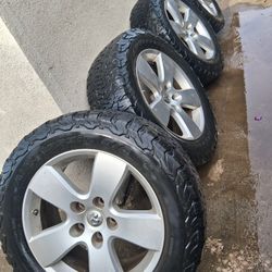 Dodge Wheels & Tires