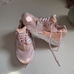 Nike Huarache Women’s