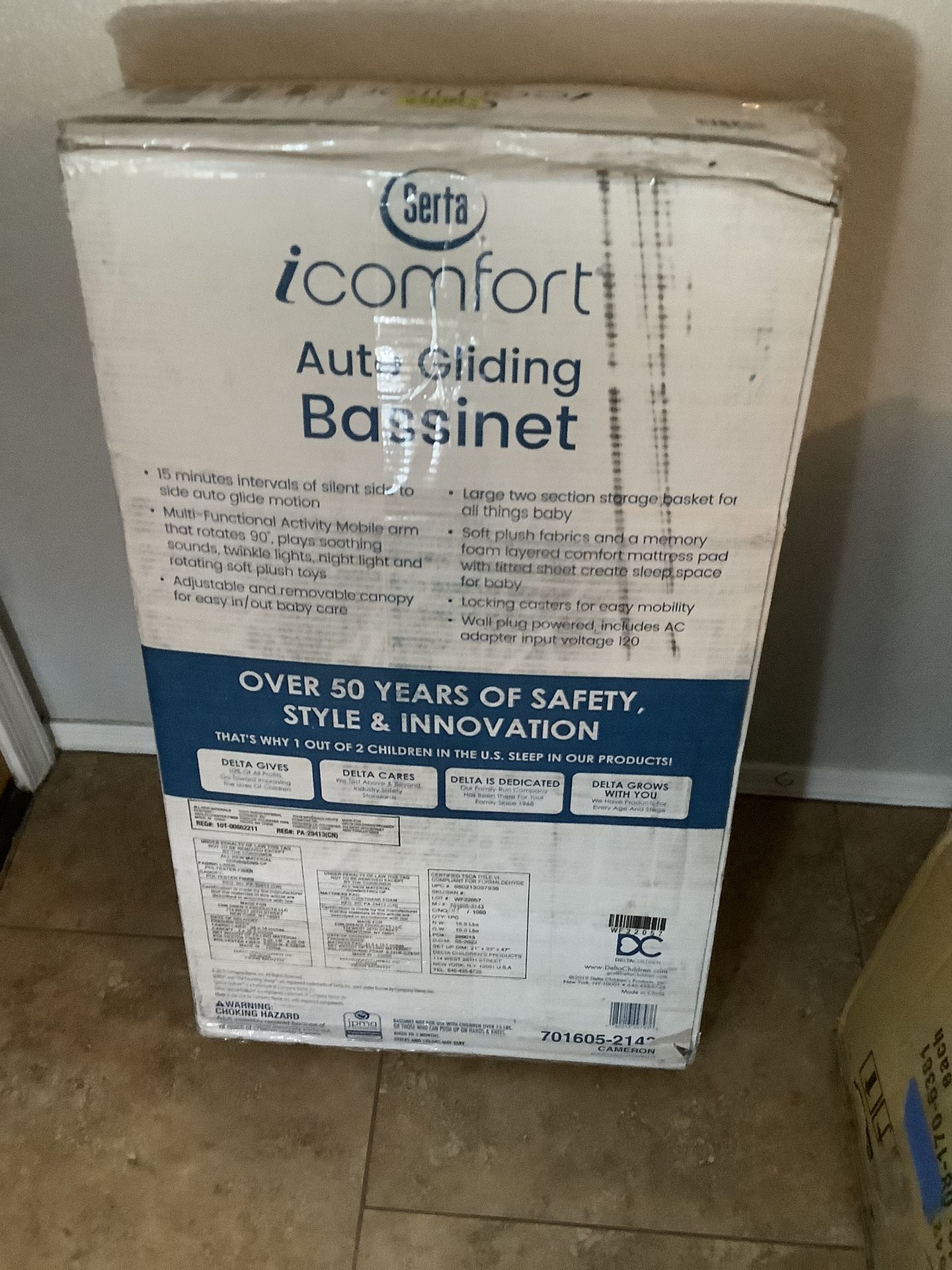 Serta Icomfort Auto Gliding Bassinet