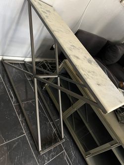 Marble Console