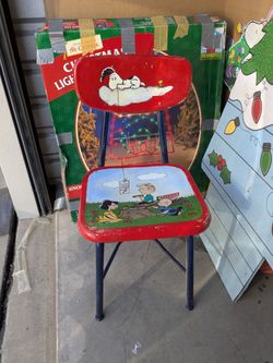 VINTAGE Hand Painted Snoopy Chair For Children