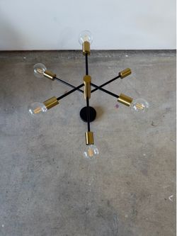 Light fixture