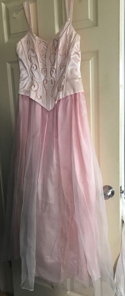 PINK AND WHITE DRESS