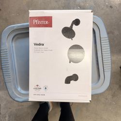 Pfister Vedra Bath Collection 