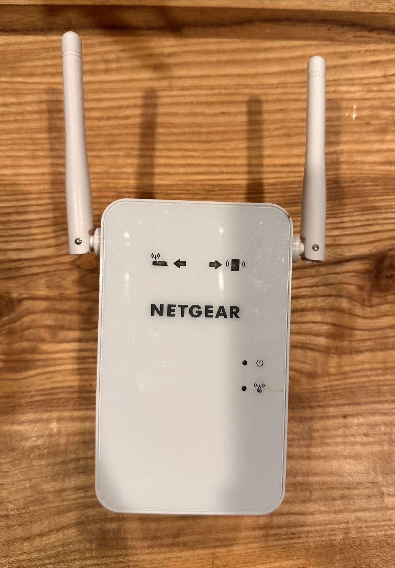 Netgear WiFi Range Extender EX6100