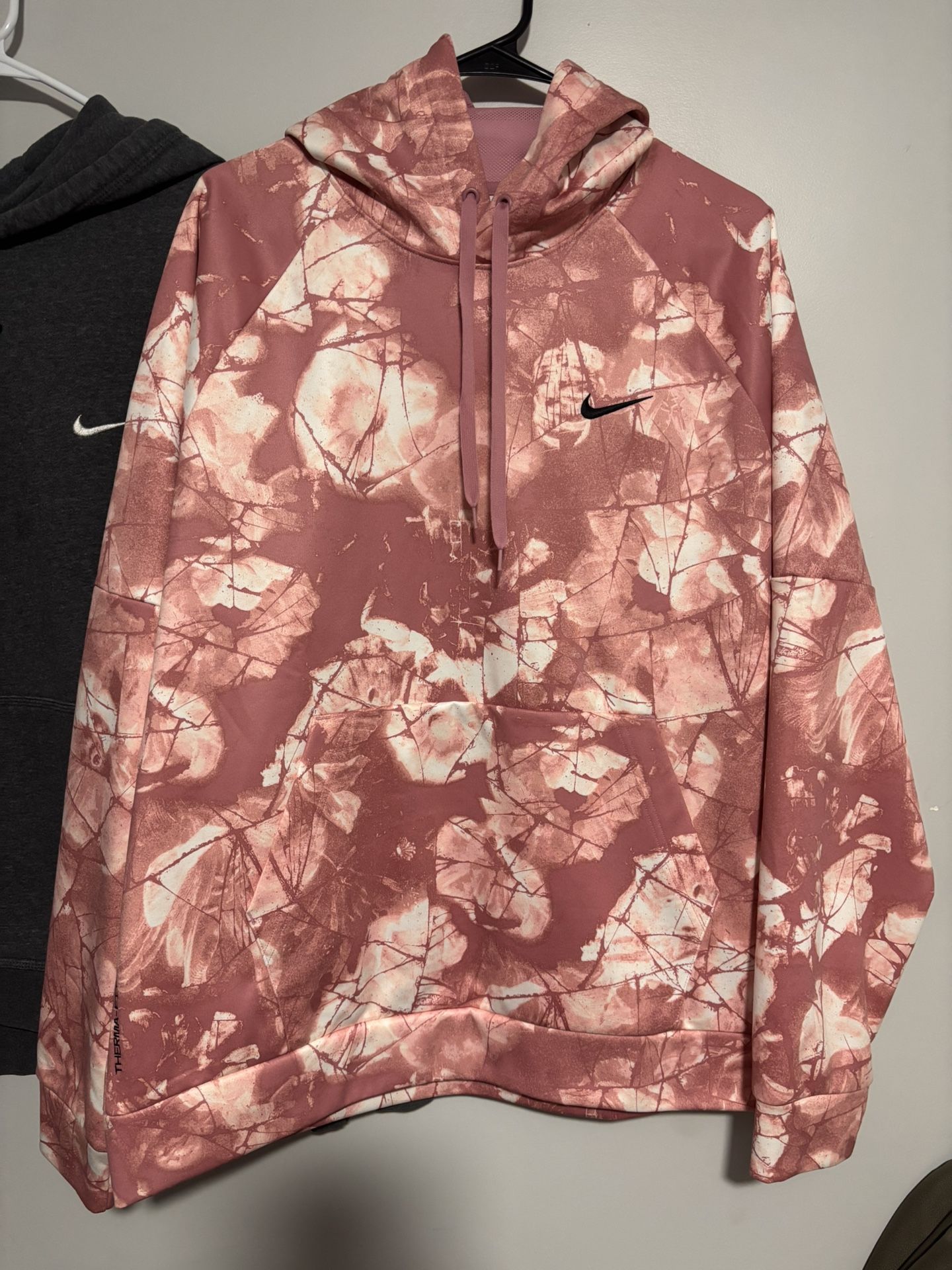 Nike Therma-FIT Icebreaker Camo Hoodie Mens Large Pink Swoosh Street Pullover