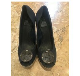 Tory Burch navy wedge sz 8