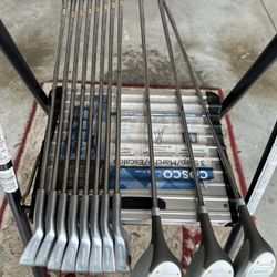 Dunlop Ultronic 11 Club Ladies Right Handed Golf Club Set 