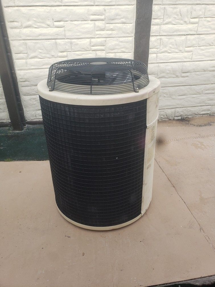 AquaCal TropiCal Pool Heater for Sale in Miami, FL OfferUp