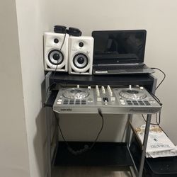 DJ Setup
