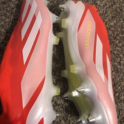 soccer cleats 