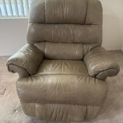 Rocking Recliner 