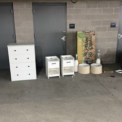 Dresser And Nightstands And Lamps Lamps