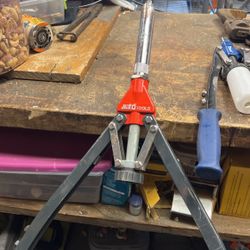 Rivet Tool