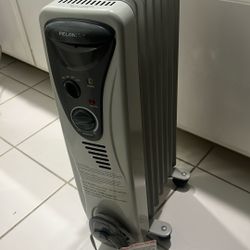 2x Pelonis Electric Radiator Heater