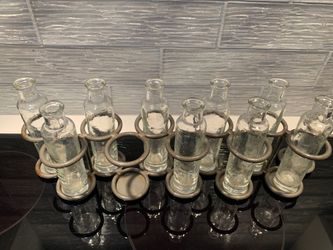 Pre Joanne Gaines Accessory missing one vile