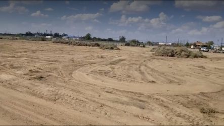 Rento O Vendo Terreno 2 Acres