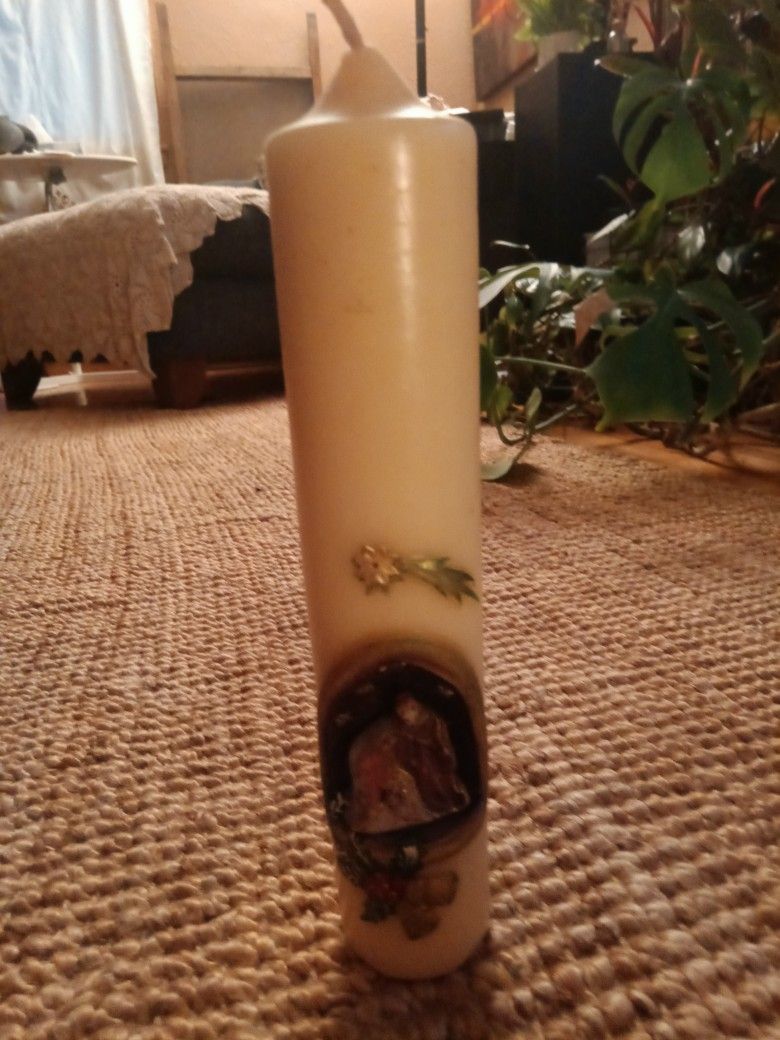 Antique 3D Candle Christmas Scene 10 In Tall 6 1/2 In Round