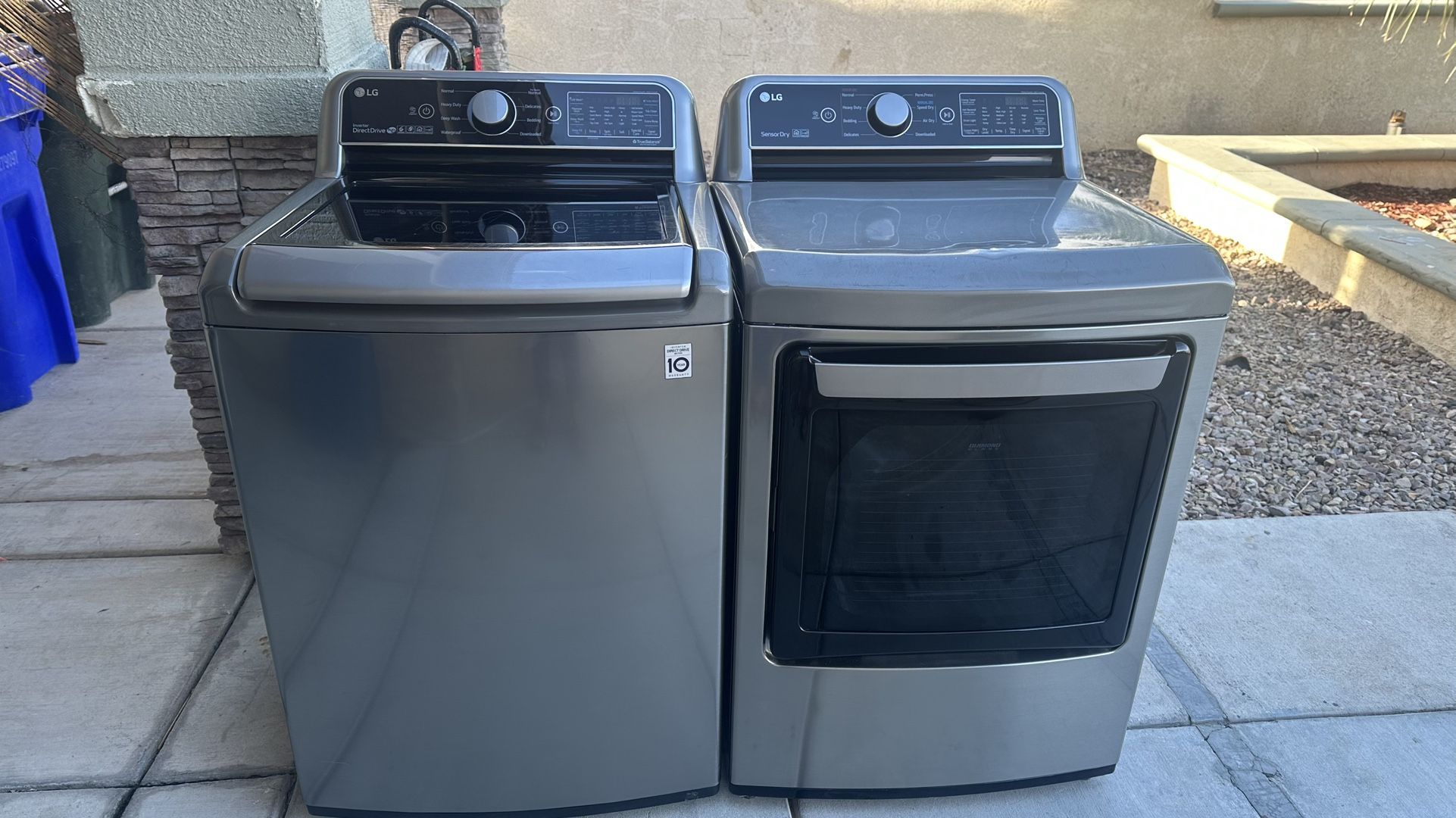 LG Washer And Gas Dryer Set $580