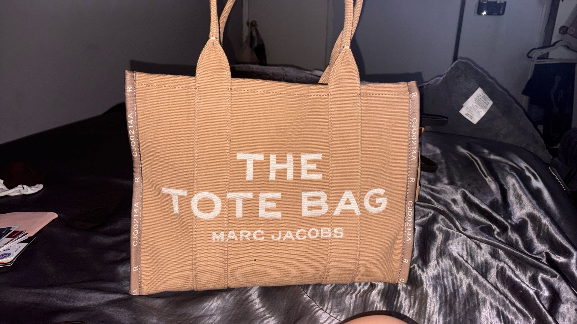 Large Marc Jacob’s Tote Bag Camel