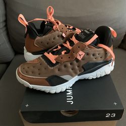 Jordan Delta 2  Men’s 8.5/Women’s 10