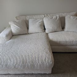 Lindyn 2-Piece Modular Loveseat with Chaise Couch