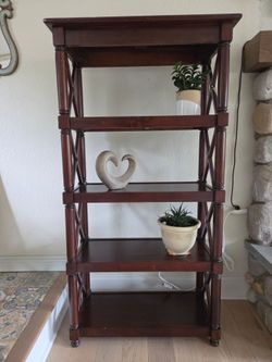 Wood bookcase