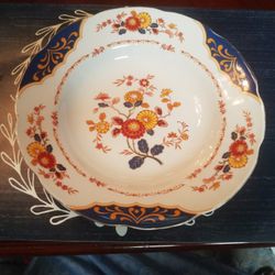 2 Premiere Bowls
