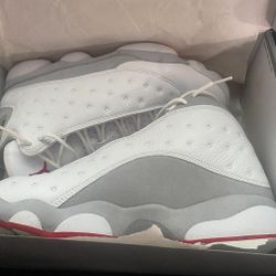 White/true Red Jordan Retro 13's(Size11.5US)