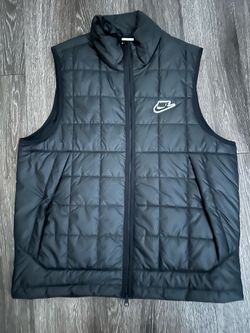 Nike vest