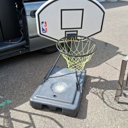 Poolside Basketball Hoop With Glow In The Dark Net