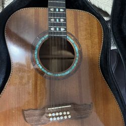 Costume Made Guitar 12th Strings. 
