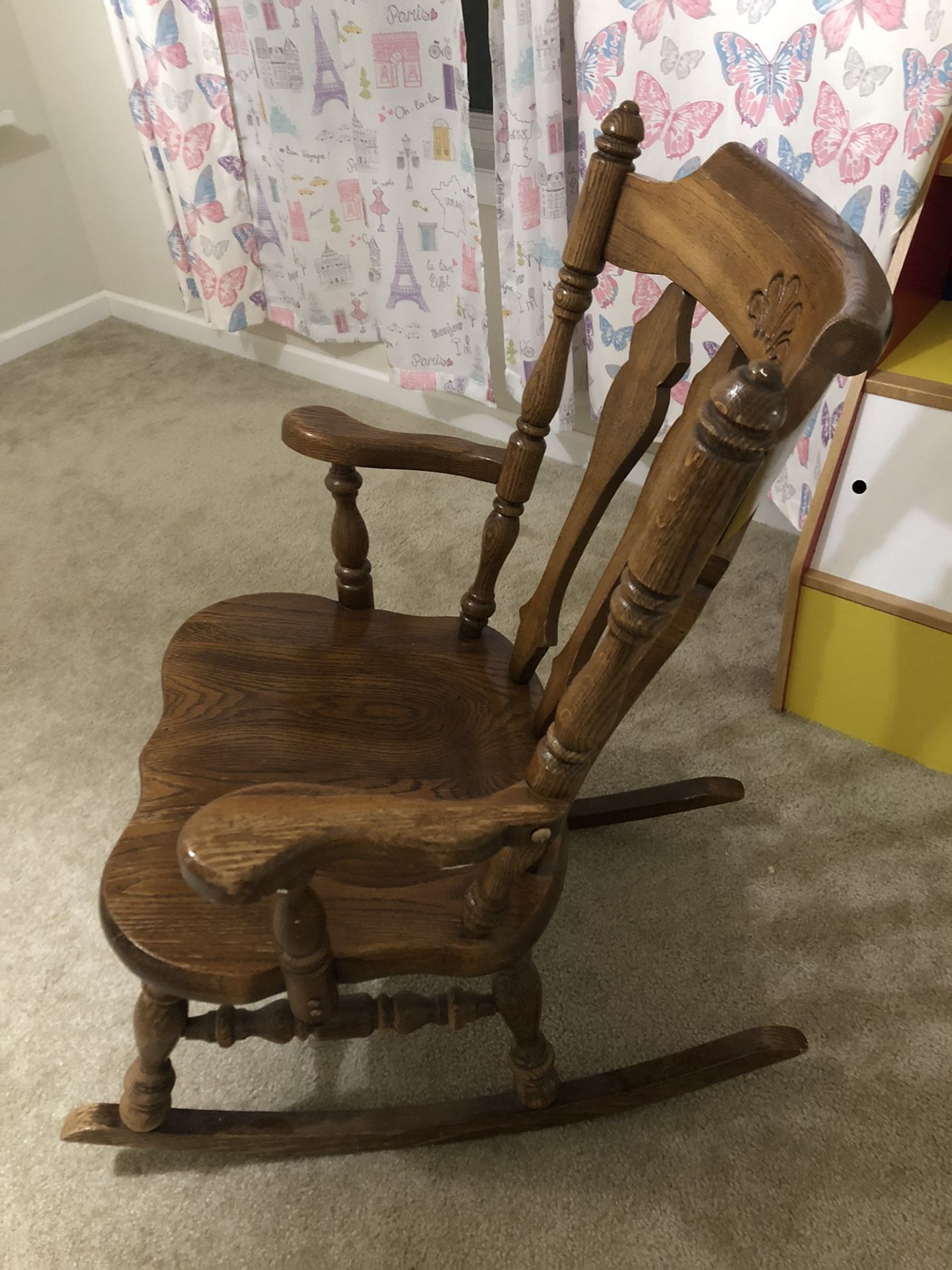 Very sturdy rocking chair