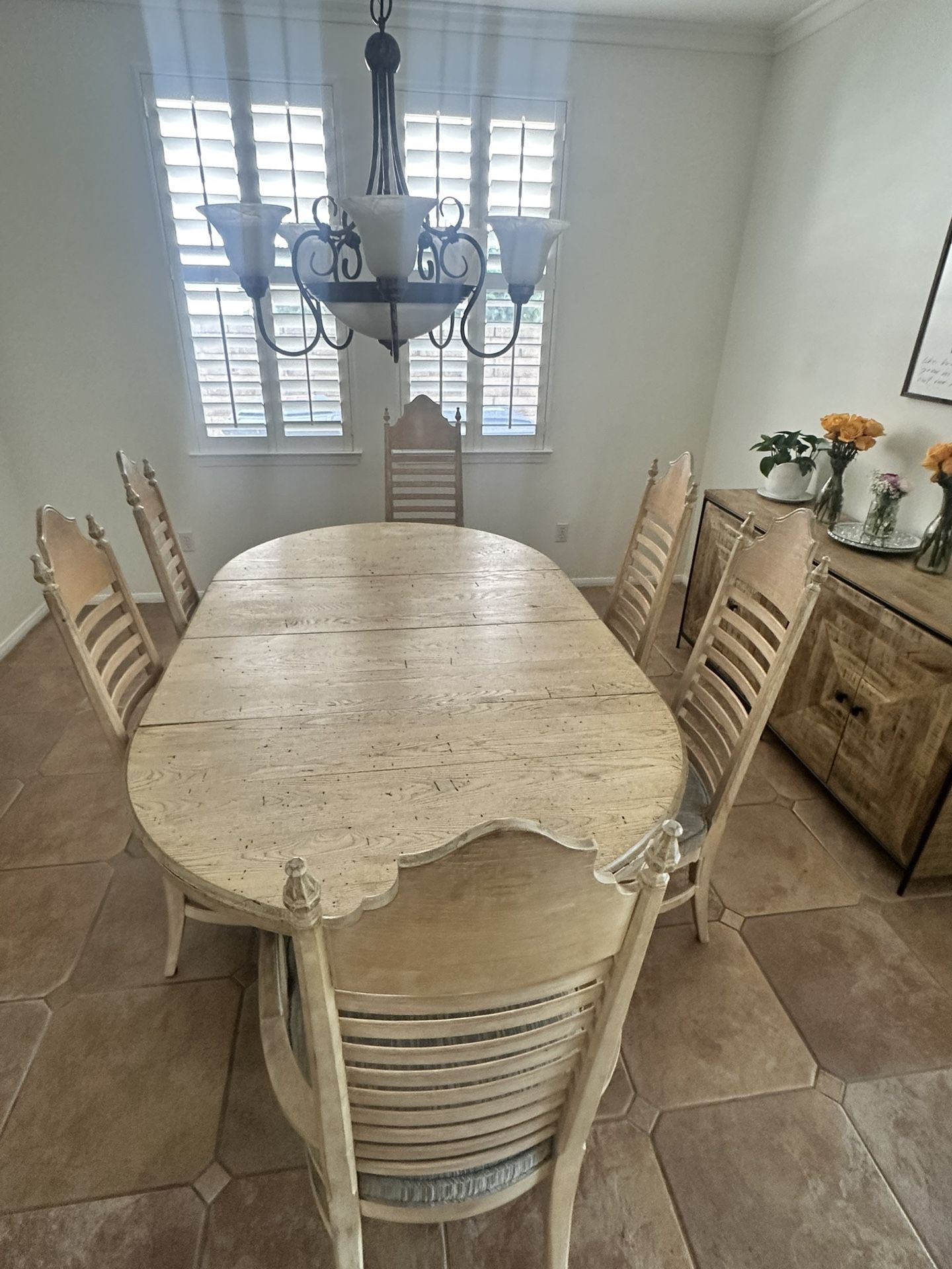 Antique Dinning Table.