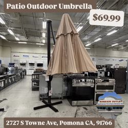 Patio Outdoor Umbrellas 